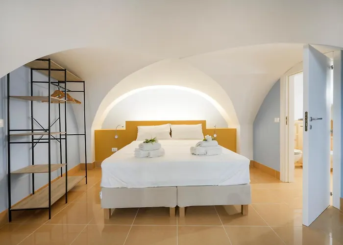 Guesthost - Zefiro - 7 Appartement